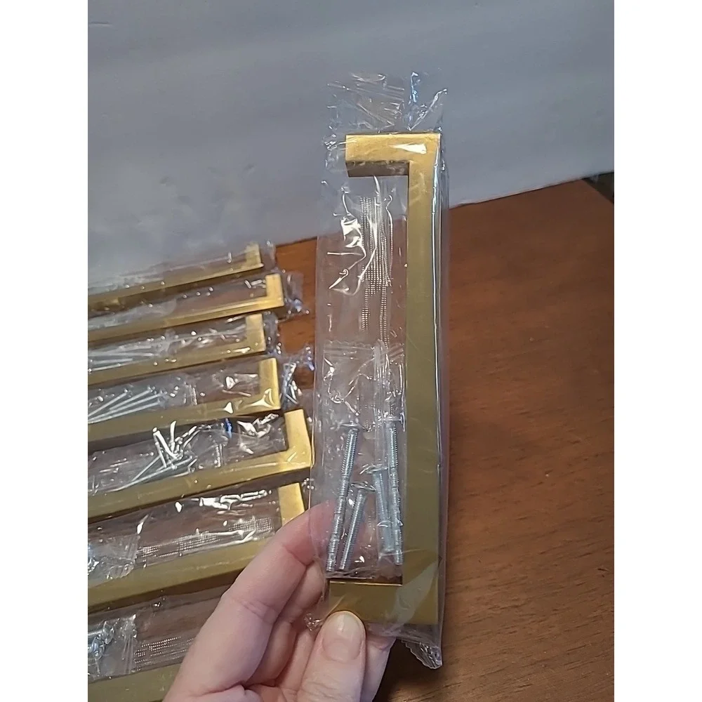 The Unbranded Brand pack brass